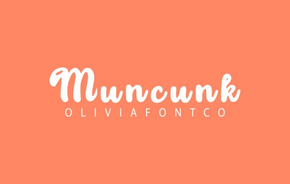Muncunk: A Sweet Serif Font for Crafters